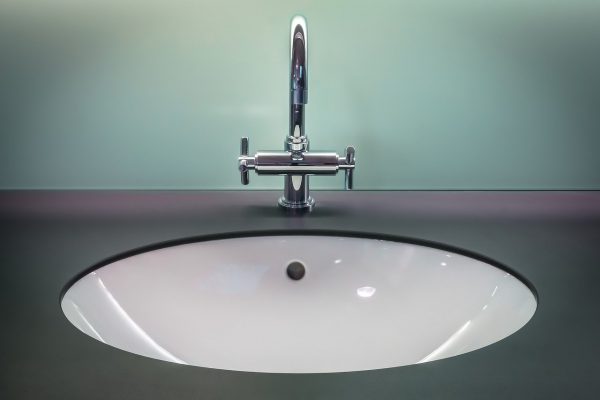 Hoe voorkom je schimmel in de badkamer?